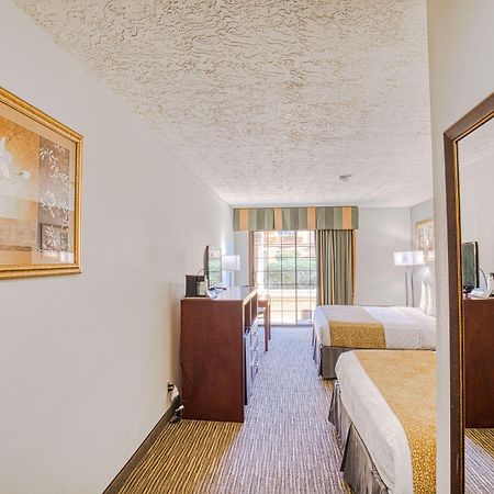 Best Western Green Valley Inn Buitenkant foto