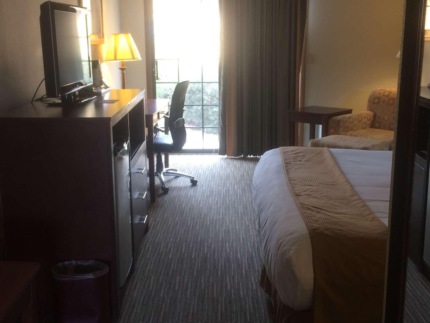 Best Western Green Valley Inn Buitenkant foto