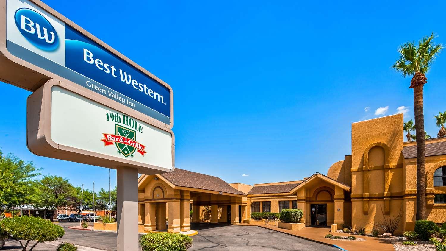 Best Western Green Valley Inn Buitenkant foto